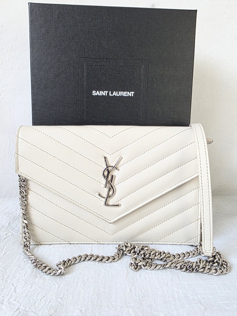 Auth YSL Yves Saint Laurent Grain De Poudre Chevron Envelope Woc